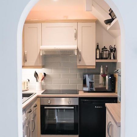 Wendy House Villa Eastbourne Eksteriør billede
